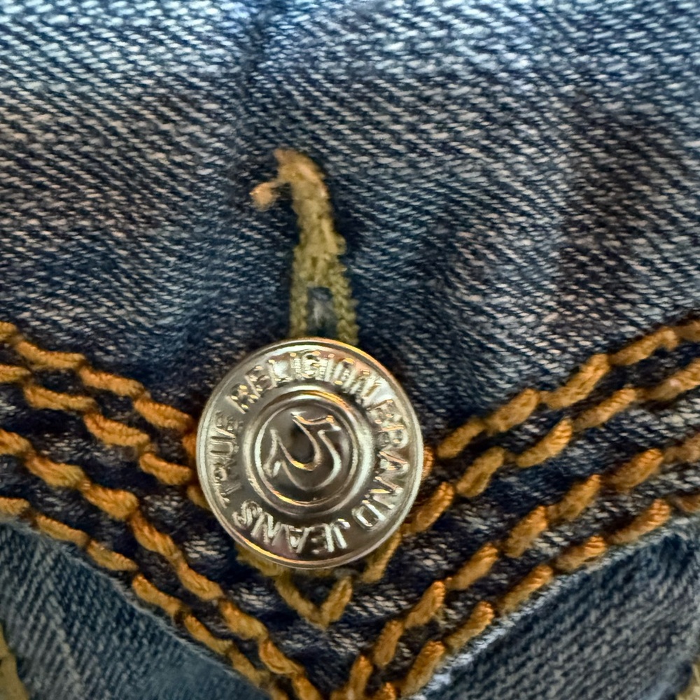 Stylish Blue True Religion Jeans for Men - Picture 4 of 8